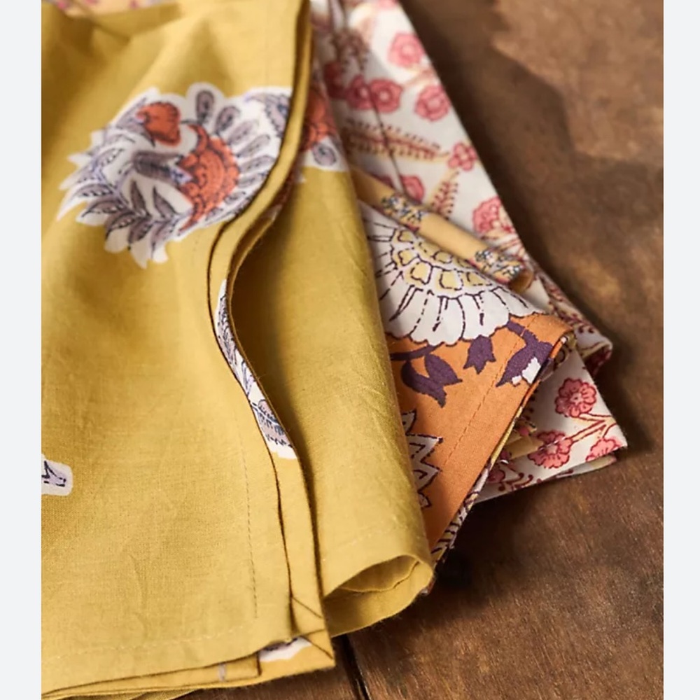 4!!!! ANTHROPOLOGIE NEW Kiara mixed cotton block print napkins
